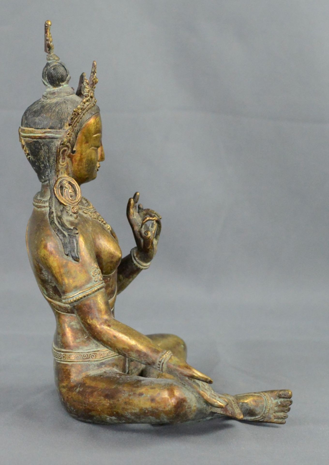 Goddess Parvati, sitting, bronze, India, 20th century, 26cx19x14,5m - Image 4 of 4