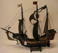 Segelschiff - Modell. Dreimaster. Höhe: 49cm, Breite: 56cm.