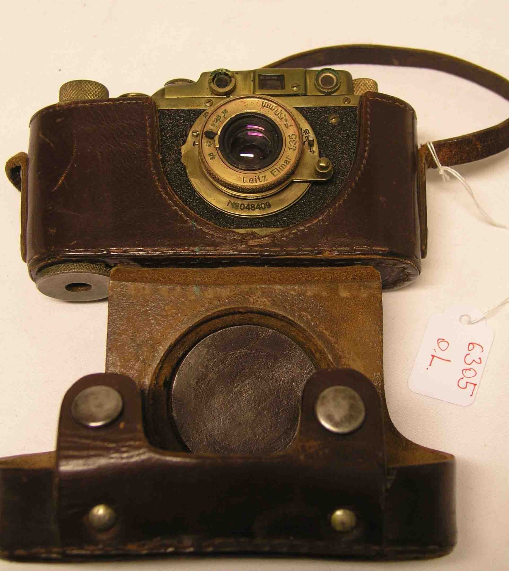 Fotokamera "Leica". Russische Kopie. Messinggehäuse. Funktion nicht geprüft.