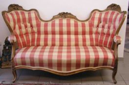 Sofa. Wiener Barock, 19. Jh., Dreisitzer. Geschwungenes, beschnitztes Nussbaumgestell,gepolstert,