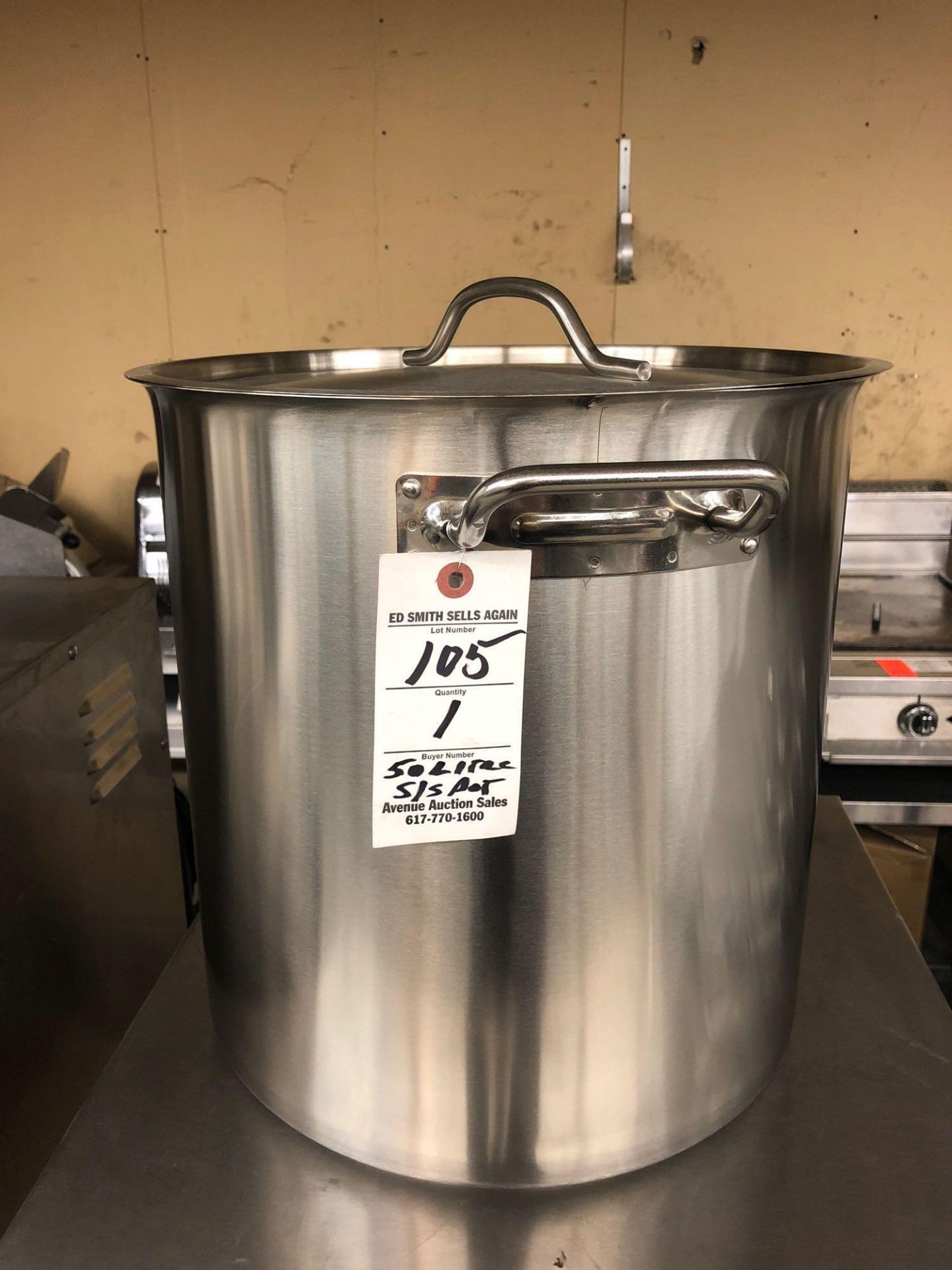 51 L stainless steel stockpot with cover