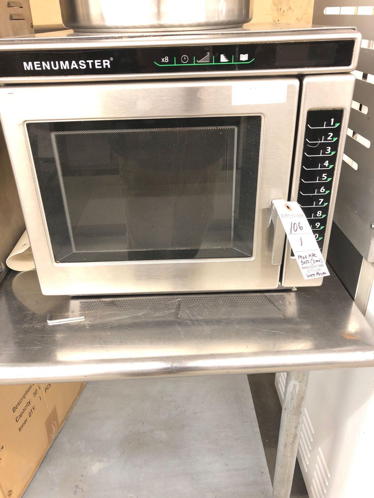 Menu master 3000 W microwave