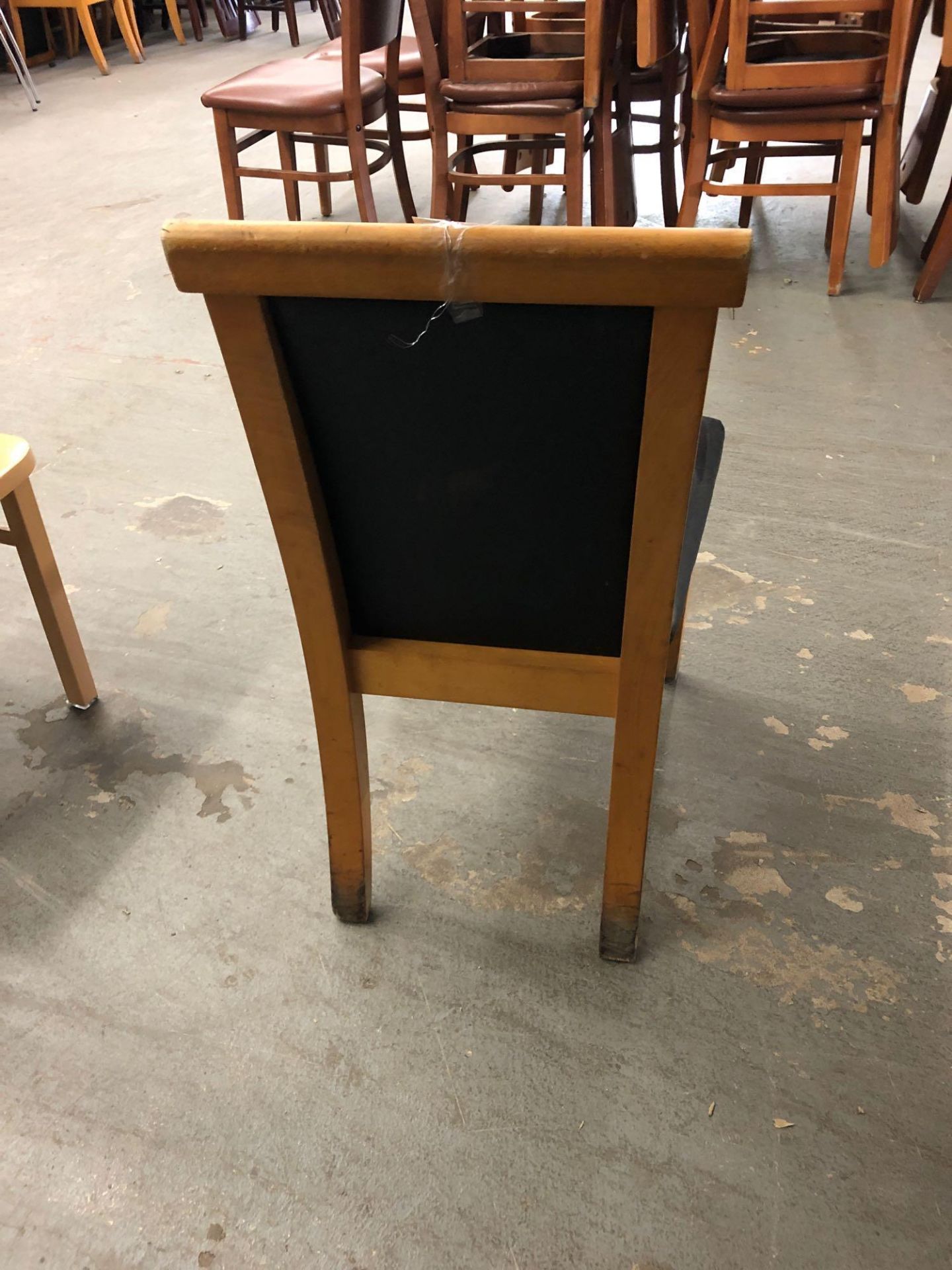 Wood chair with black padded seat and back - Bild 2 aus 2