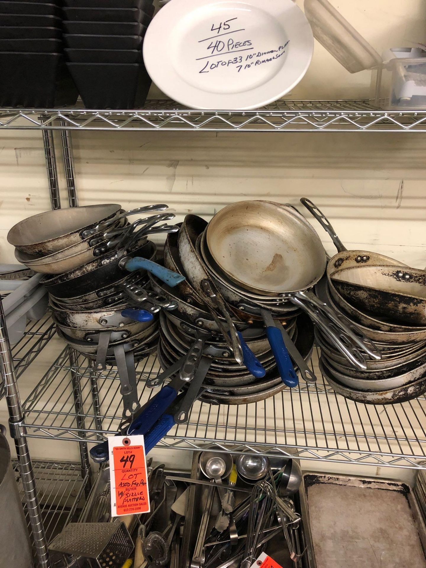 Lot Assorted fry pans