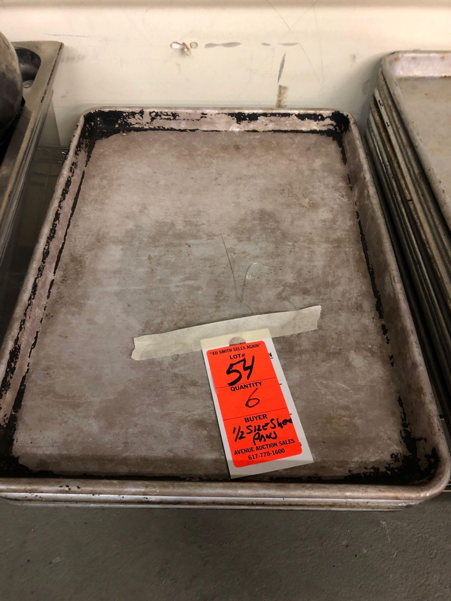 Half size aluminum sheet pans