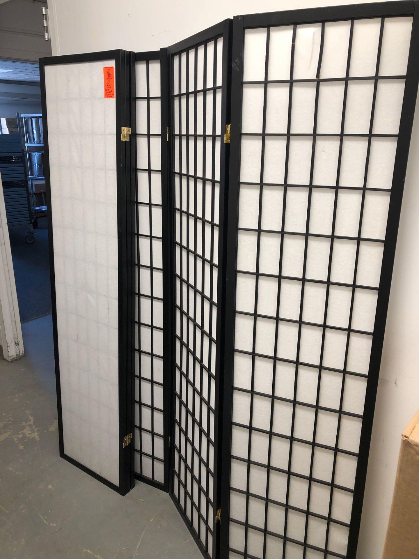 Folding room divider