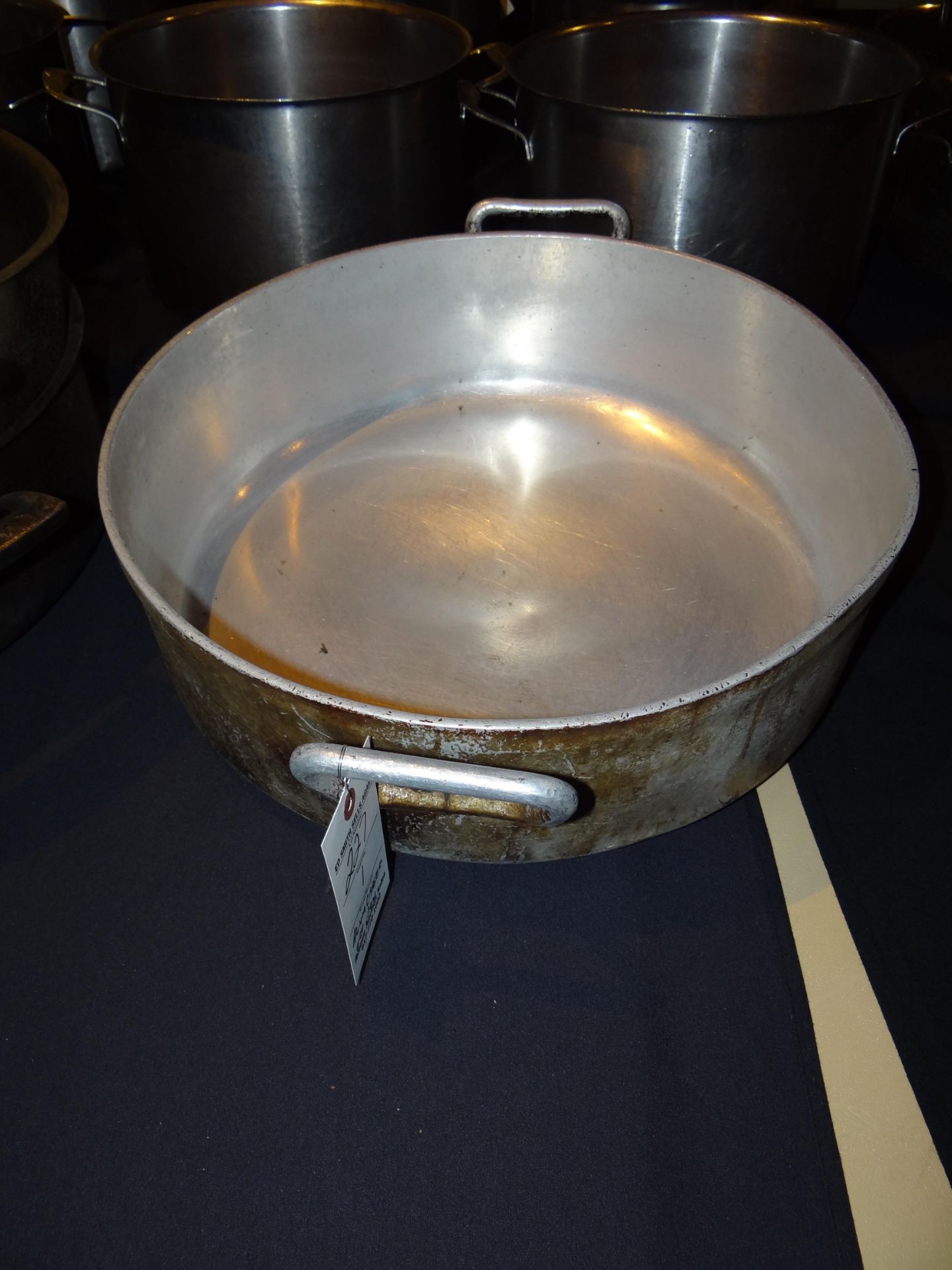 (1) Aluminum Casserole Pan