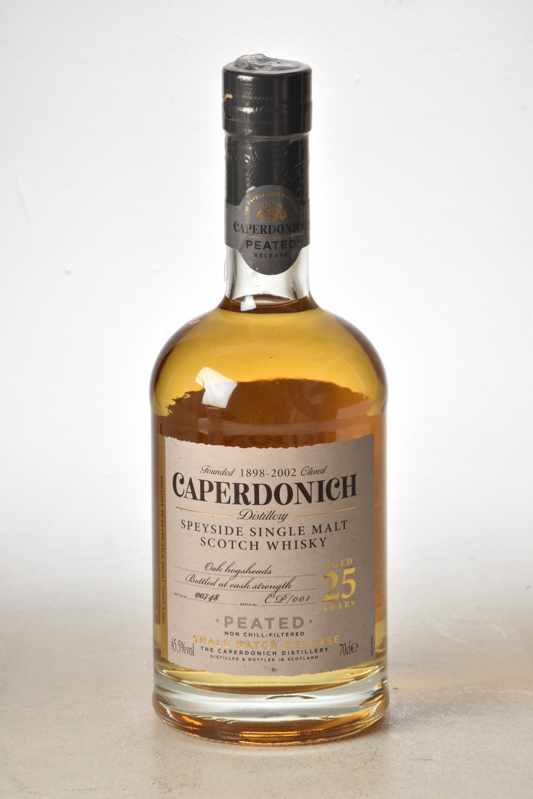 Caperdonach 25 Yr Old 70Cl 45.5% Vol Ltd Edition 1 Bt Bottle Number 748 In Presentation Case.