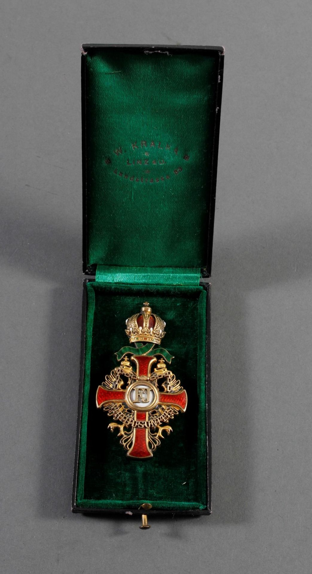 Franz Joseph-Orden, Offizierskreuz mit Kriegsdekoration (KD)