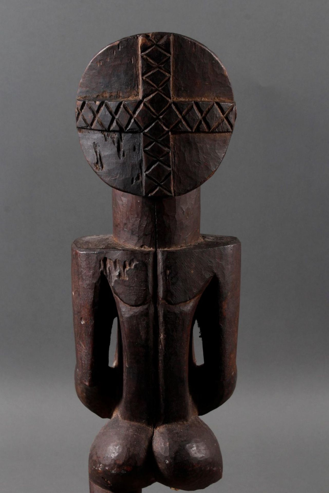 Ahnenskulptur der Hemba / Kongo, Holz mit schöner Glanzpatina - Image 7 of 10