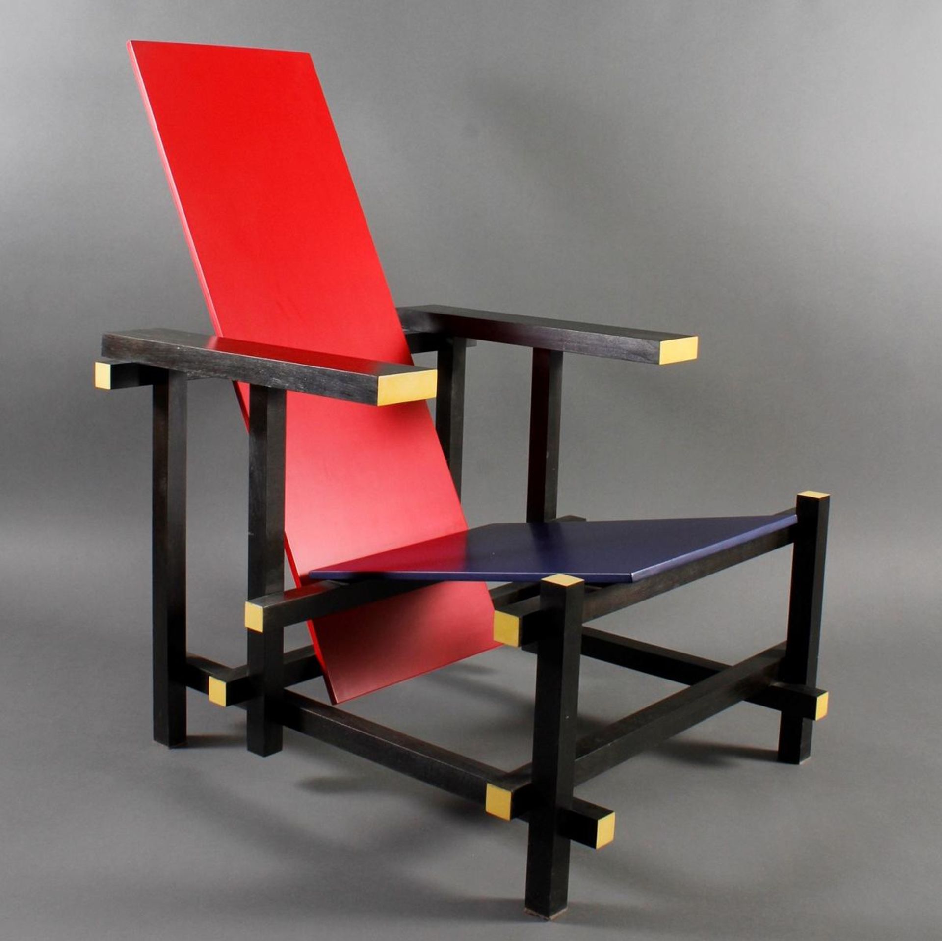 Gerrit Rietveld rot blau Stuhl - Image 3 of 4