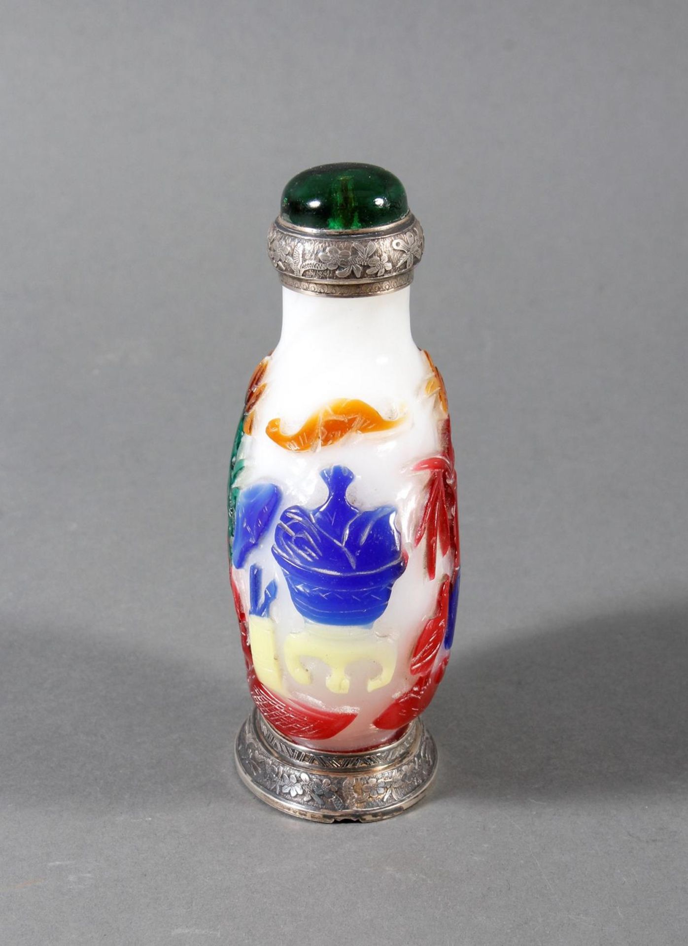 Snuff bottle, Überfangglas mit Silbermontur, China Anfang 20. Jahrhundert - Bild 2 aus 12