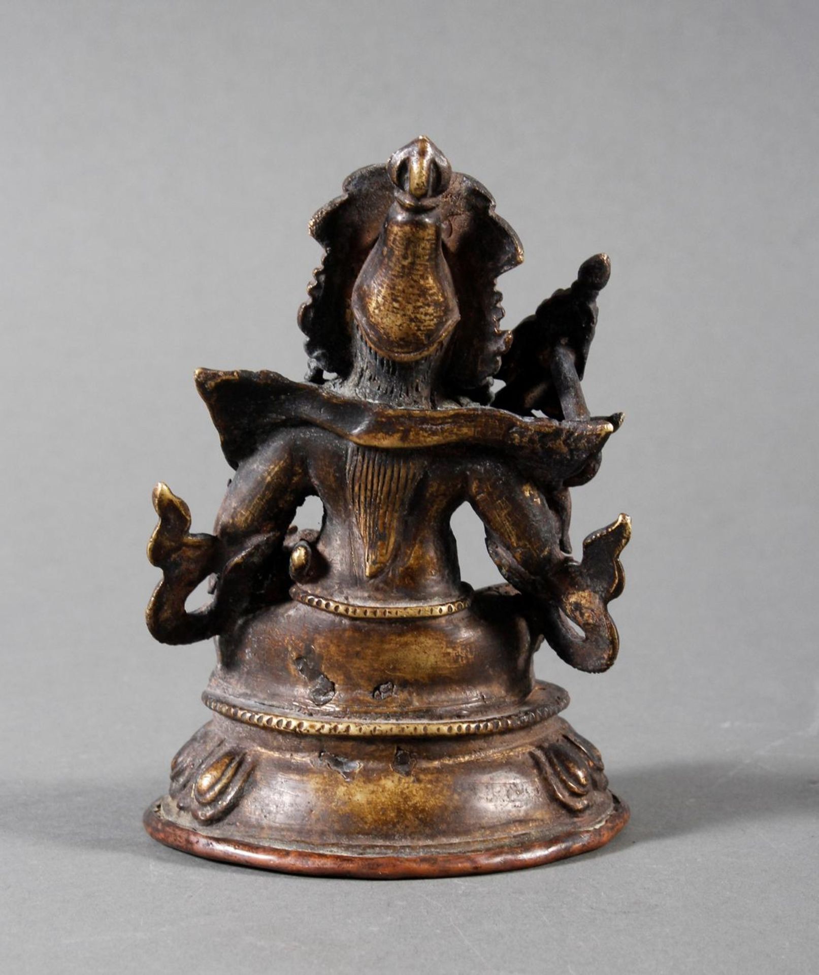Bronze des Vaishravana, Tibet 17. / 18. Jahrhundert - Bild 4 aus 7