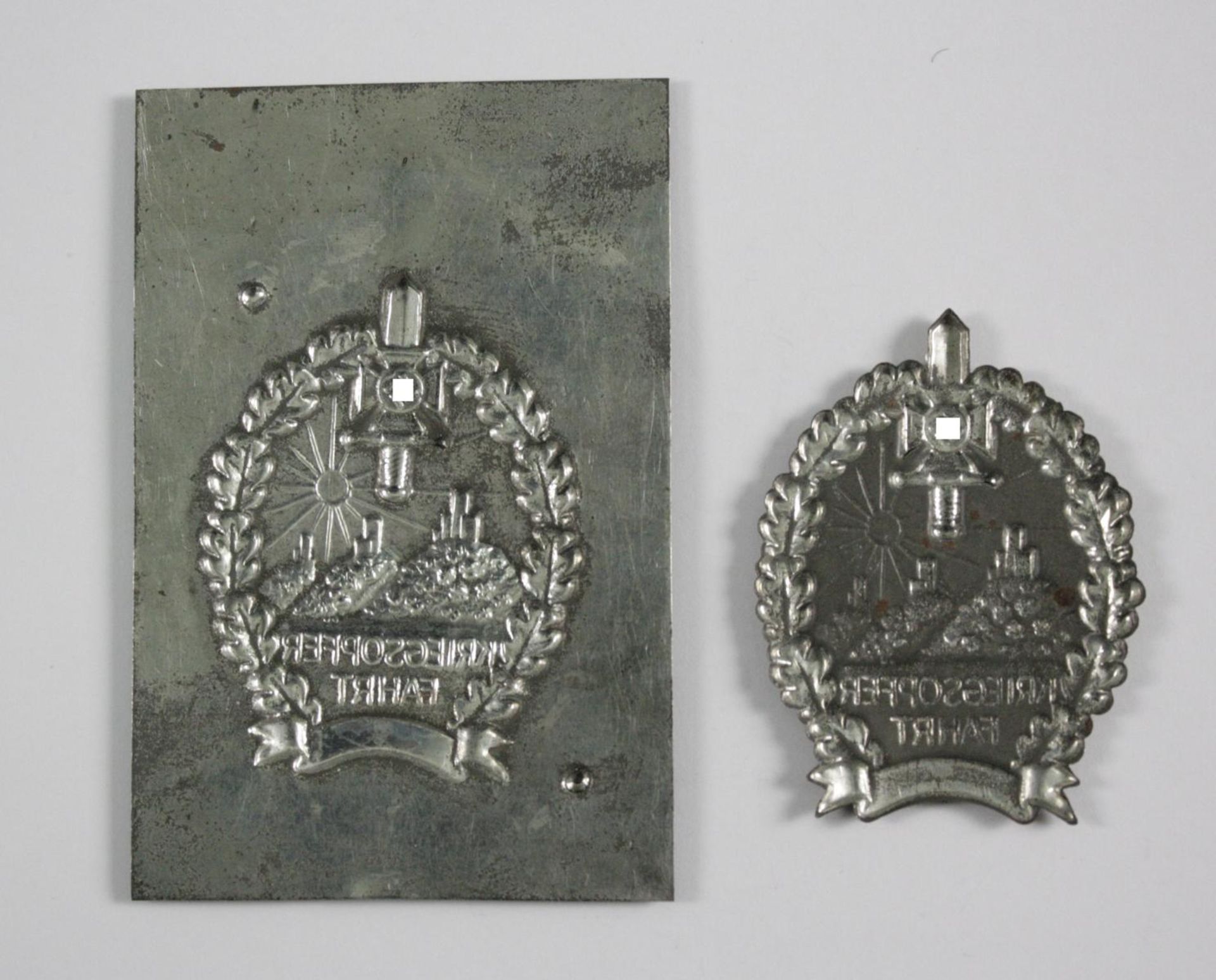 2 Rohling-Abzeichen NSKOV Kriegsopferfahrt - Bild 2 aus 2
