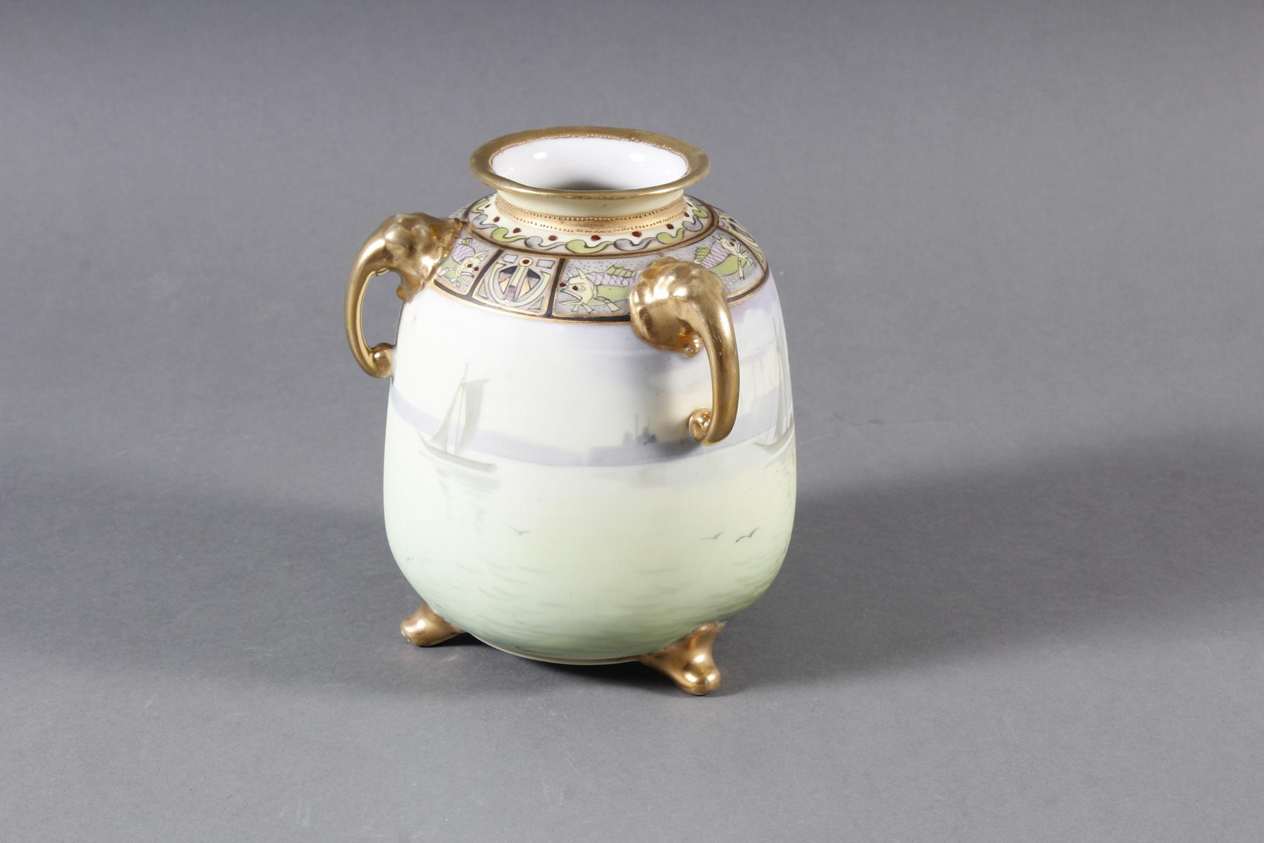 Dreihenkel-Porzellanvase, Nippon Porzellan um 1910 - Image 3 of 9