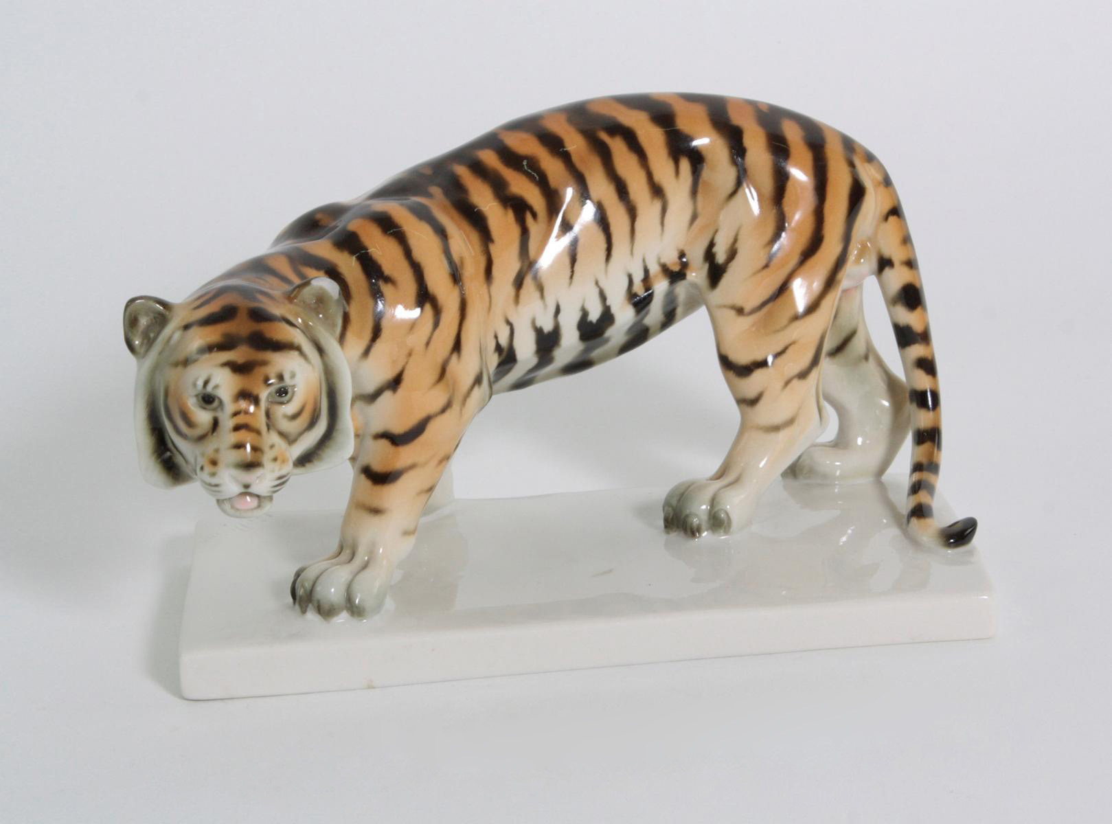 Tiger, Schwarzburger Werkstätten für Porzellankunst