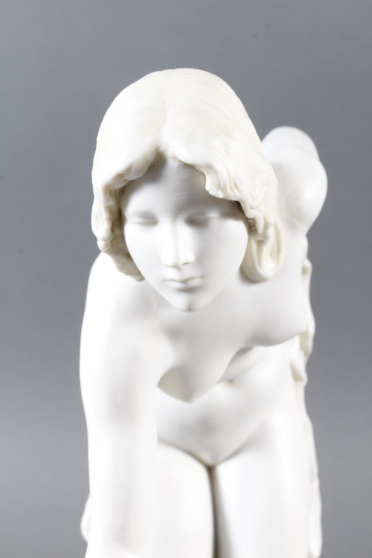 Porzellanskulptur, Kugelspielerin, Scheibe-Alsbach - Image 5 of 15