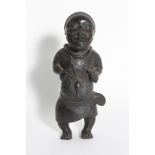 Bronze-Figur, Hofzwerg, Benin, Nigeria, 1. Hälfte 20. Jh.