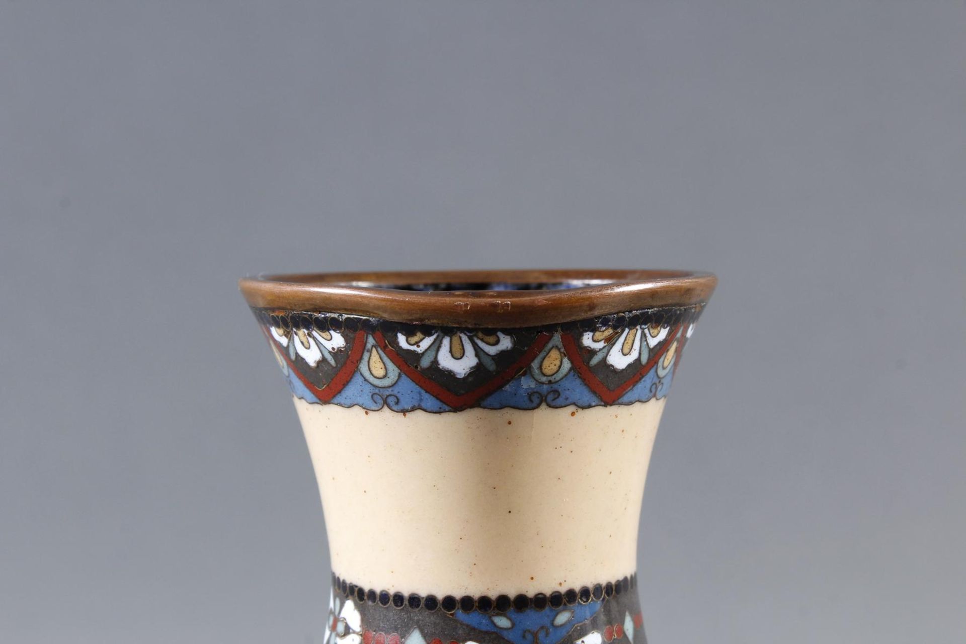 Cloisonné-Vase, Japan Meiji Periode - Bild 9 aus 9