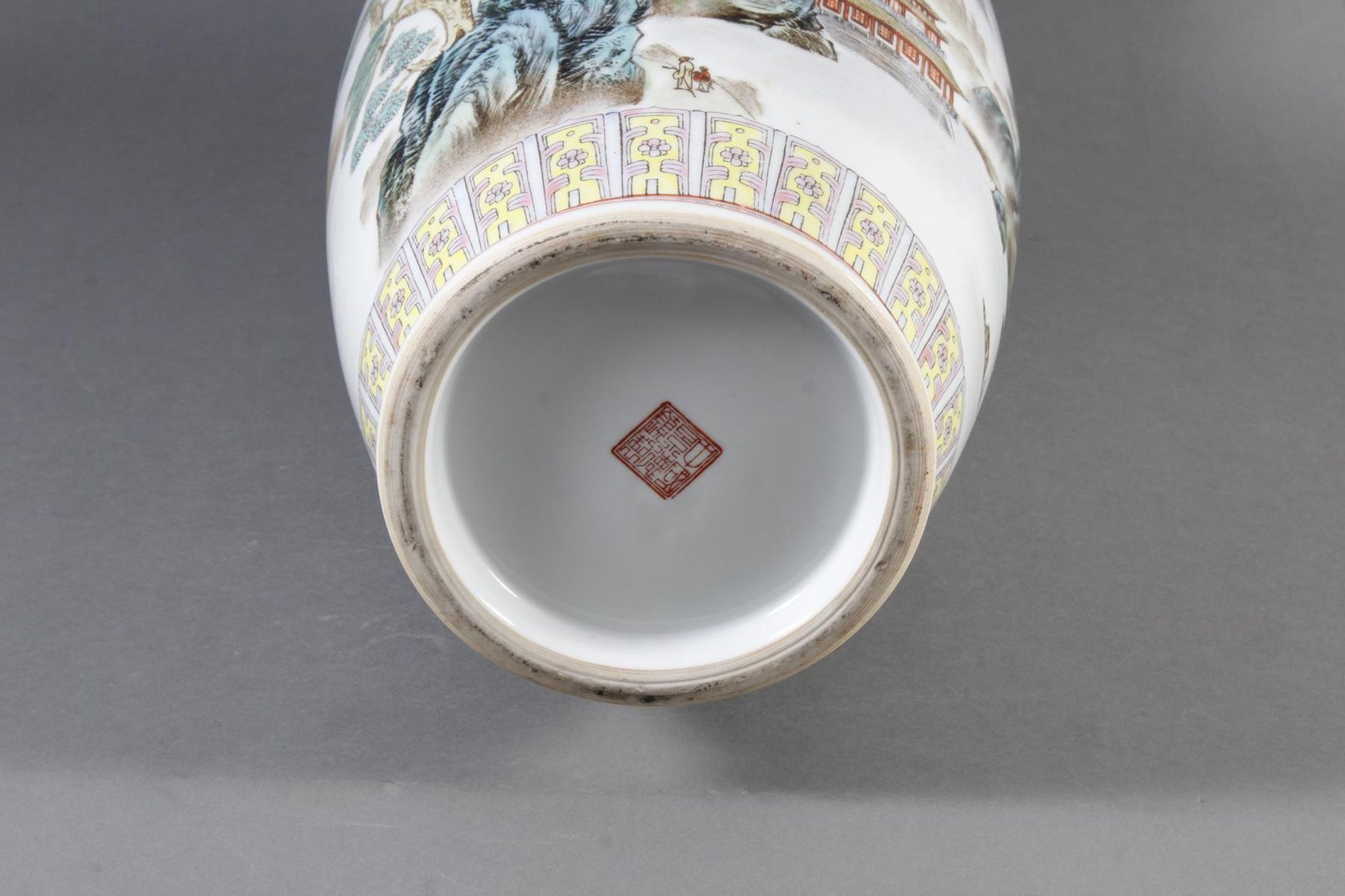 Porzellan Bodenvase, China 20. Jahrhundert - Image 11 of 12