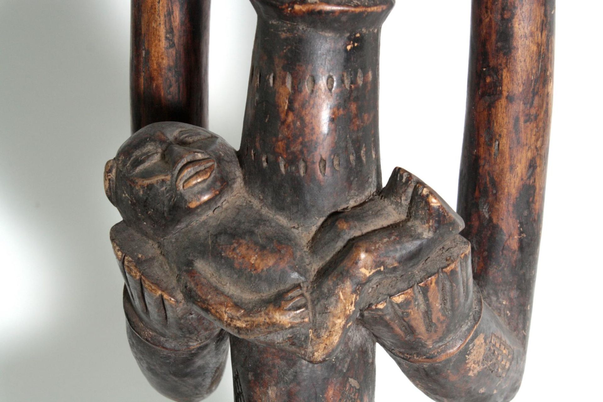 Maternité. Mutter-Kind-Figur, Senufo Elfenbeinküste, 1. Hälfte des 20. Jahrhunderts - Image 3 of 6