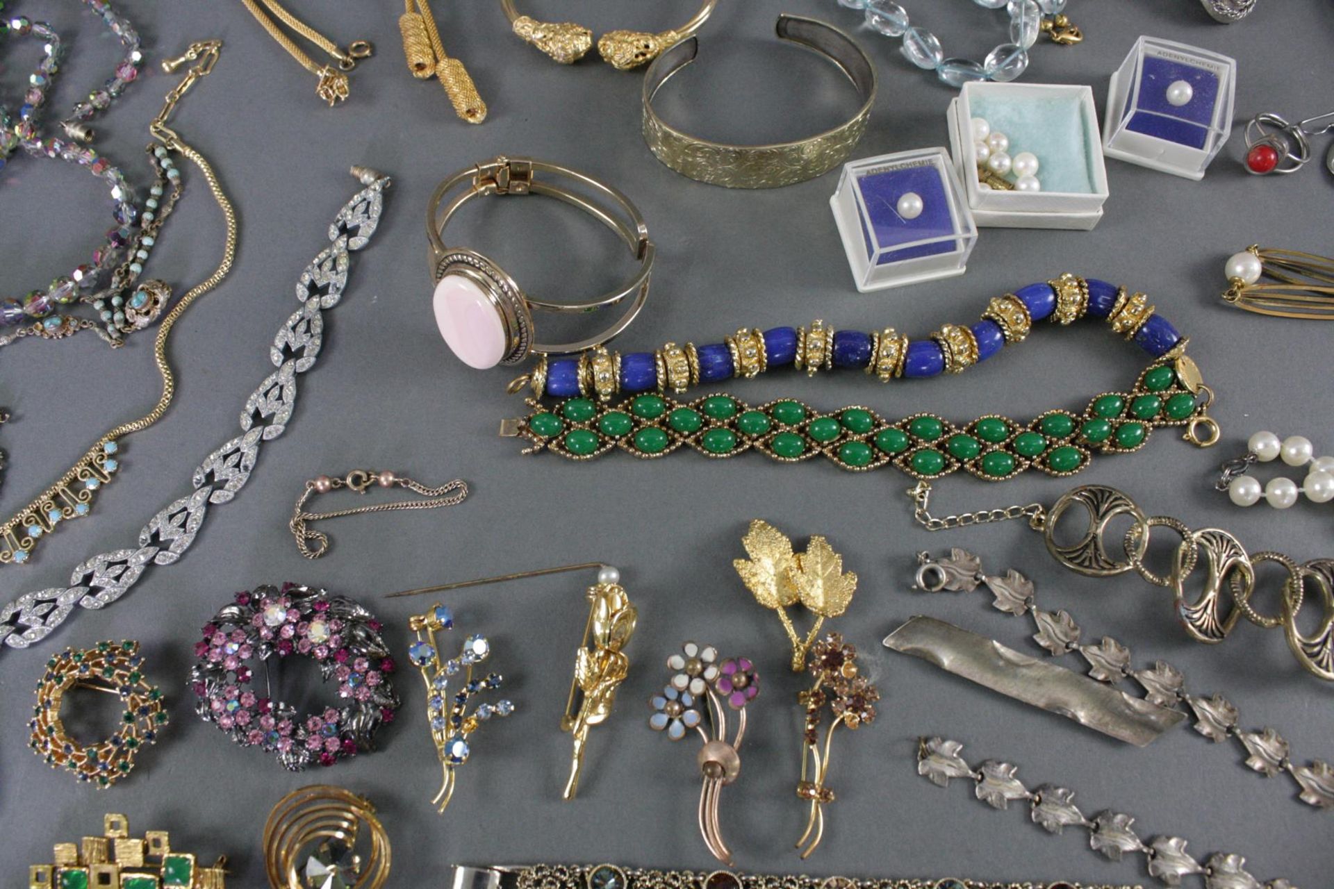 Großes Konvolut Schmuck und Modeschmuck - Bild 6 aus 20