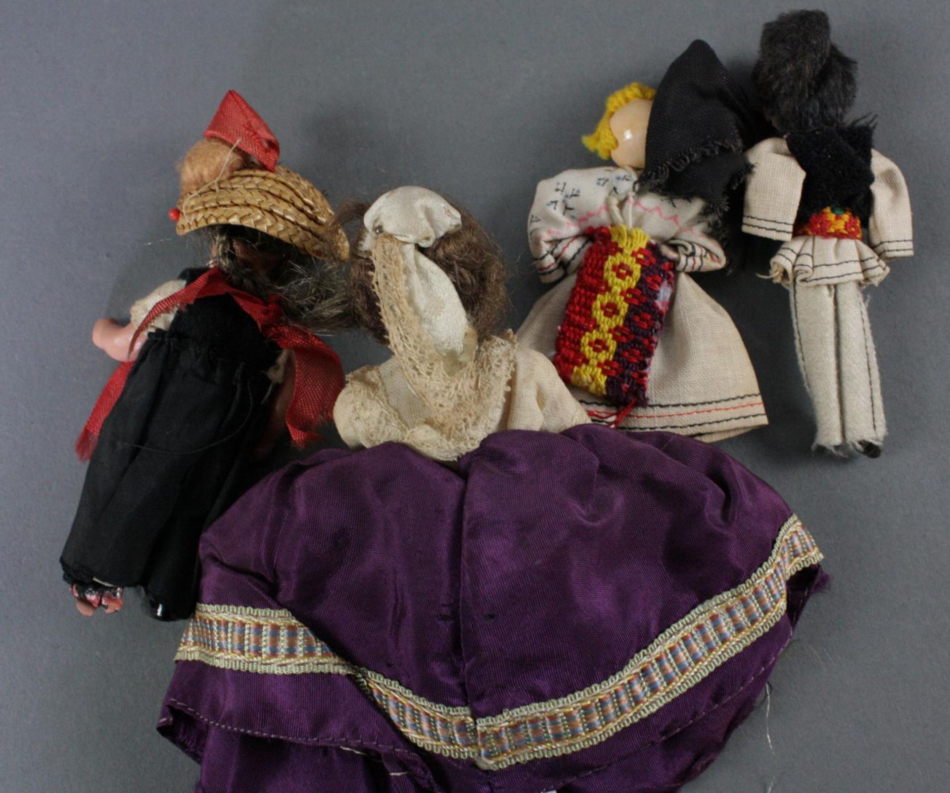 12 sehr alte Puppen, 1. Hälfte 20. Jahrhundert oder älter - Image 13 of 16