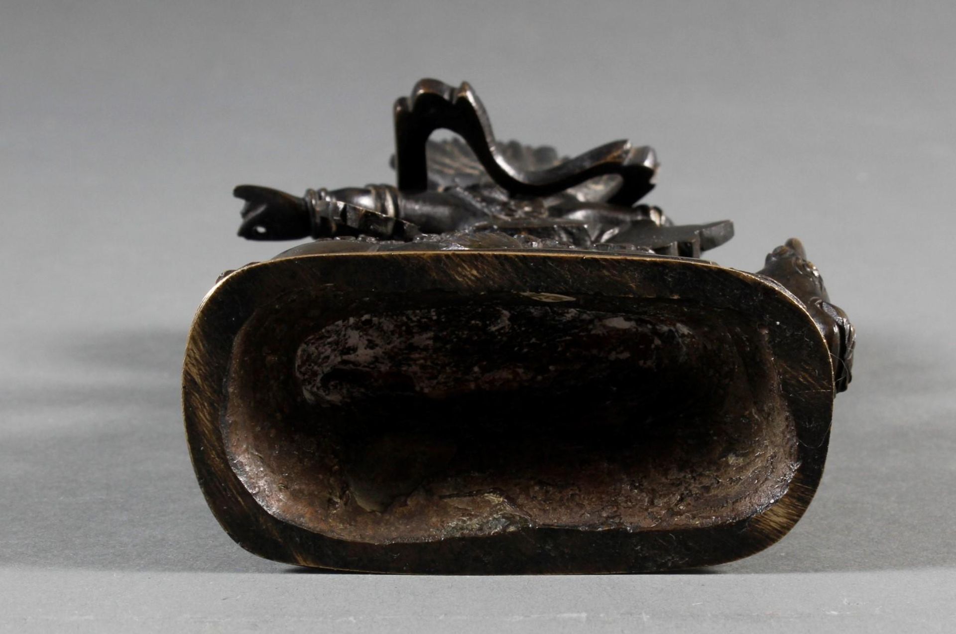 Bronzeskulptur Mahakala, Tibetanische Gottheit, 18./19. Jahrhundert - Image 7 of 7