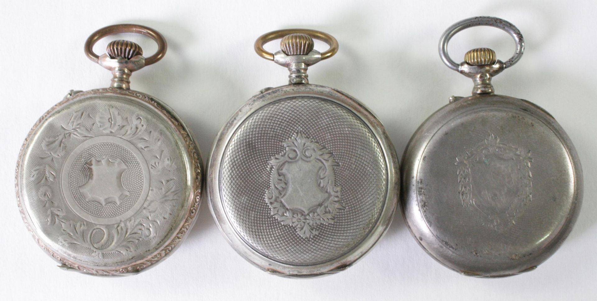 Drei silberne Taschenuhren um 1900 / 1920 - Bild 2 aus 4