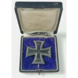 Eisernes Kreuz 1914 an Nadel, 1. Klasse in Etui