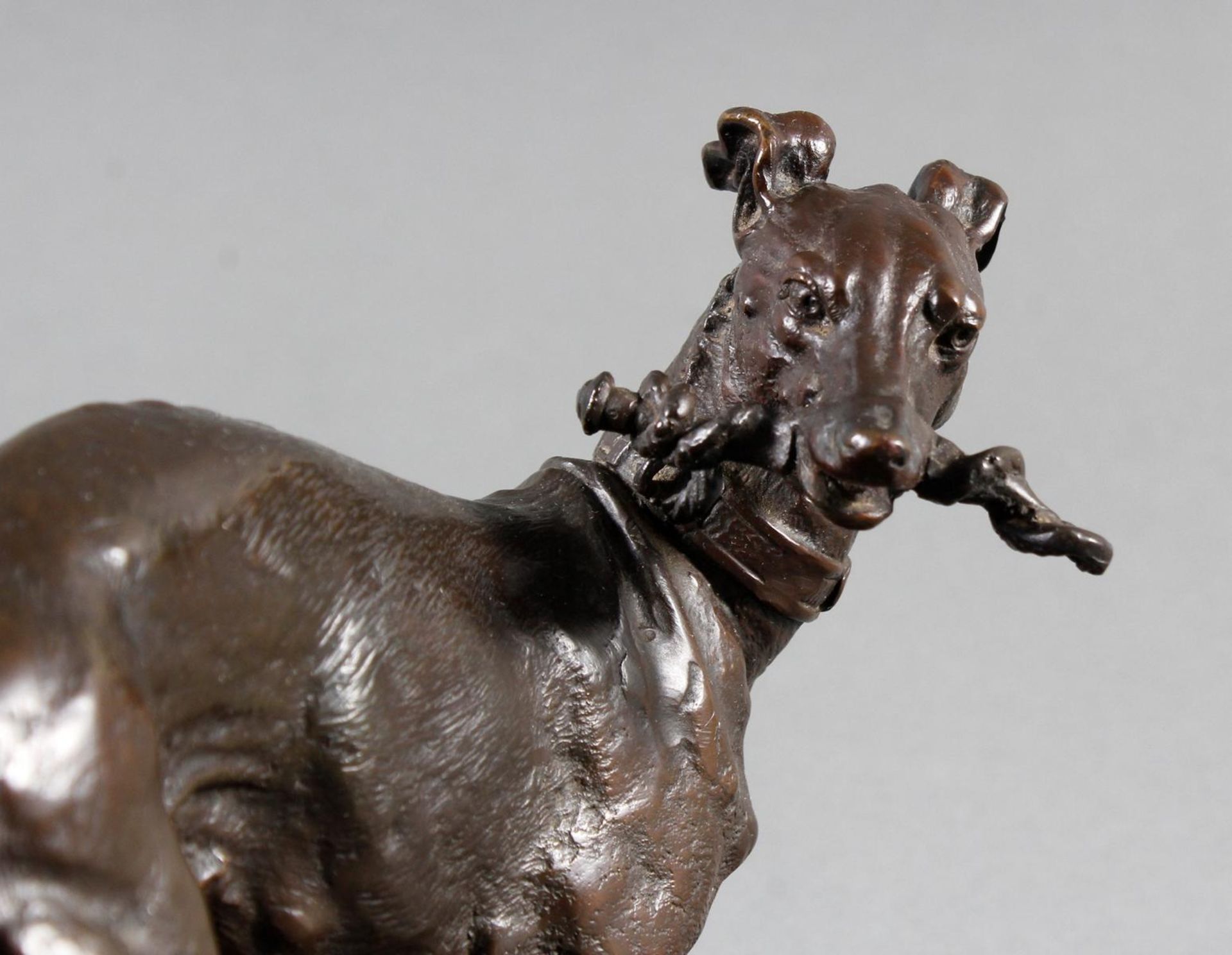 Bronzeskulptur „Jagdhund“(Jules Moignierz, 1835-1894) Frankreich um 1880 - Image 4 of 7