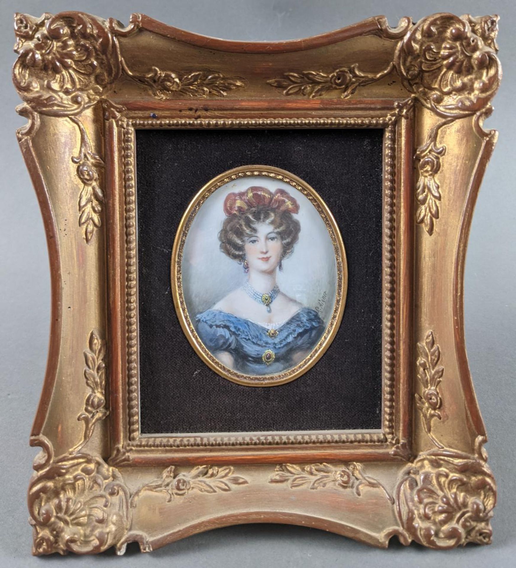 R. Aigner, Elfenbeinminiatur um 1900, Damenportrait
