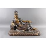Liegender Bodhisattva Avalokiteshvara, China 19 Jahrhundert