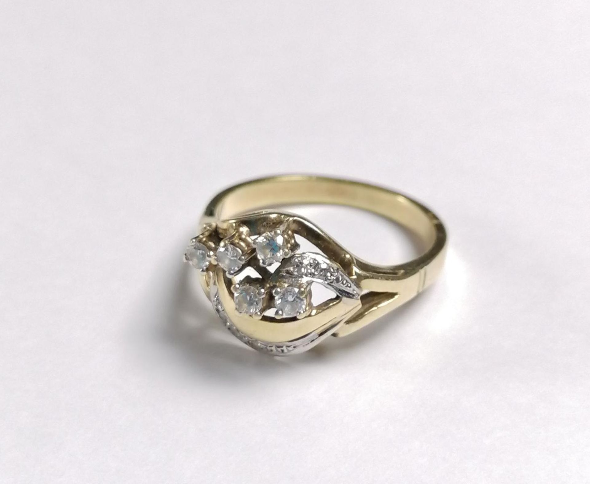 Damenring mit Diamanten, 14 kt Gelbgold