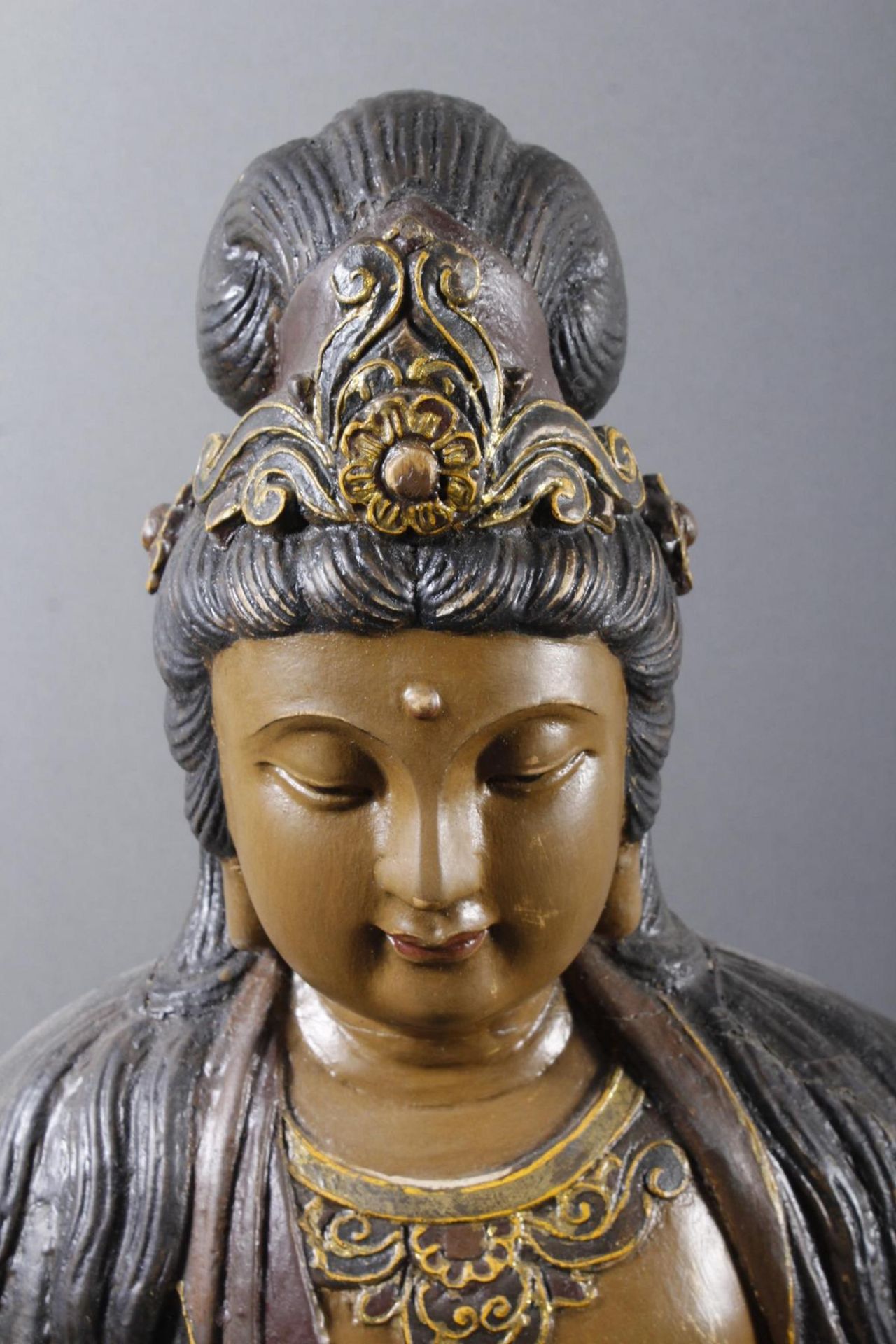 Liegender Bodhisattva Avalokiteshvara, China 19 Jahrhundert - Bild 11 aus 26