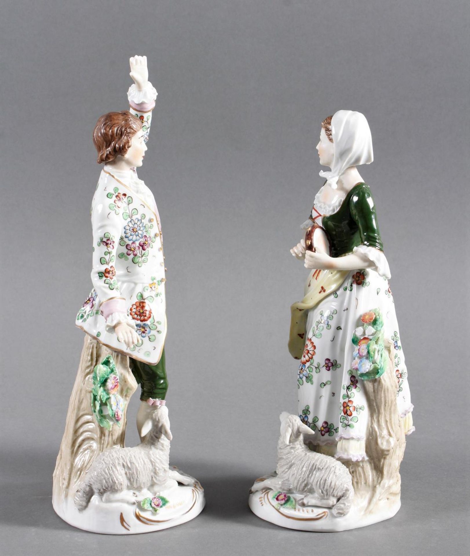 Zwei Porzellanfiguren Schäferin und Schäfer, Sitzendorf Thüringen, 20. Jahrhundert - Image 6 of 10