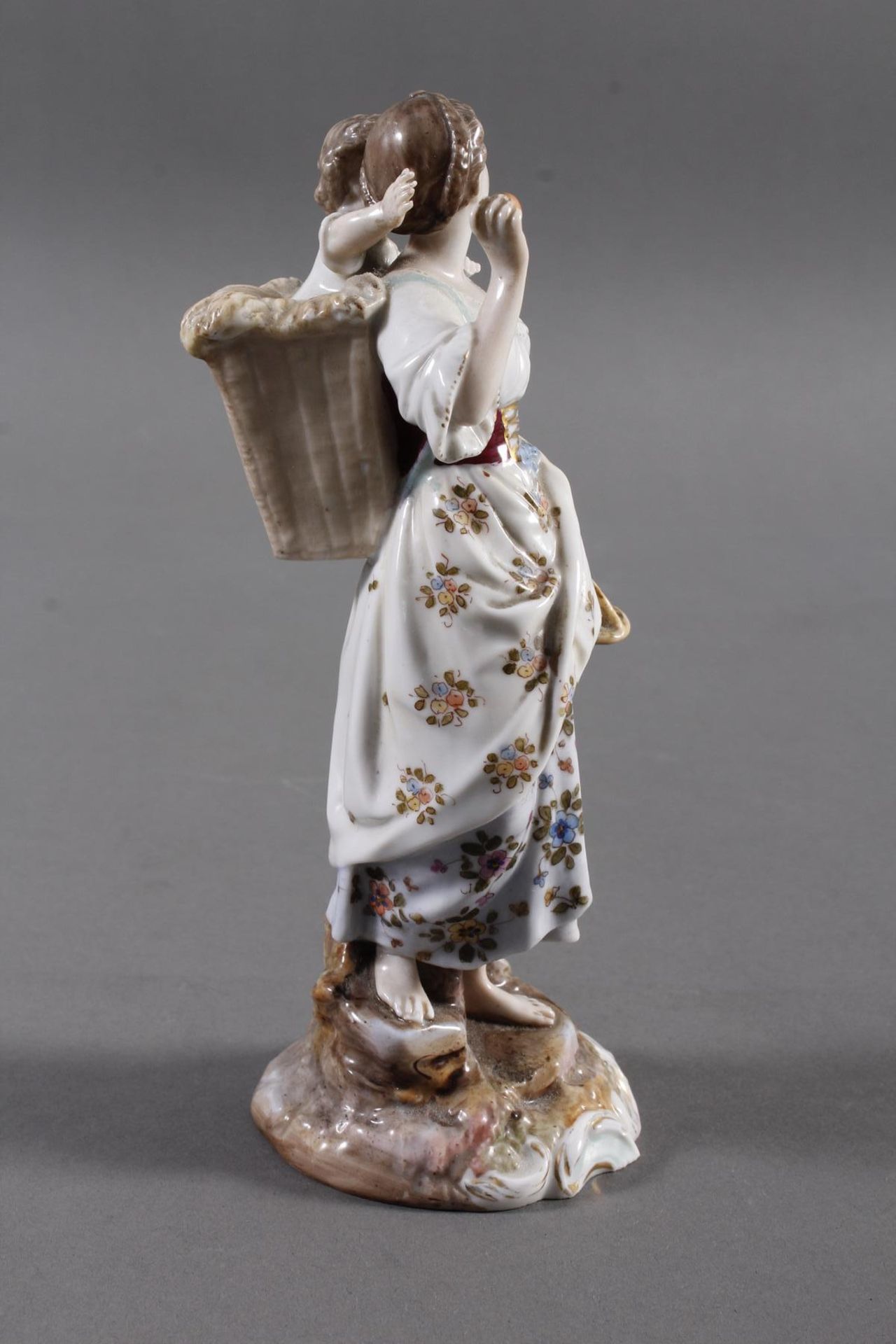 Porzellanfigur „Mutter mit Kind“ - Image 5 of 8