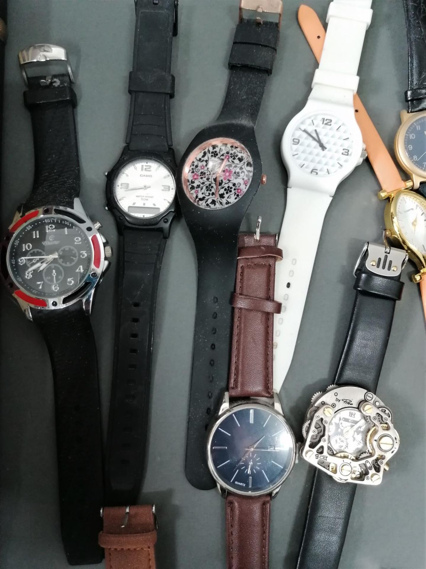 Großes Konvolut Schmuck, Armbanduhren und Modeschmuck im Koffer - Image 6 of 11