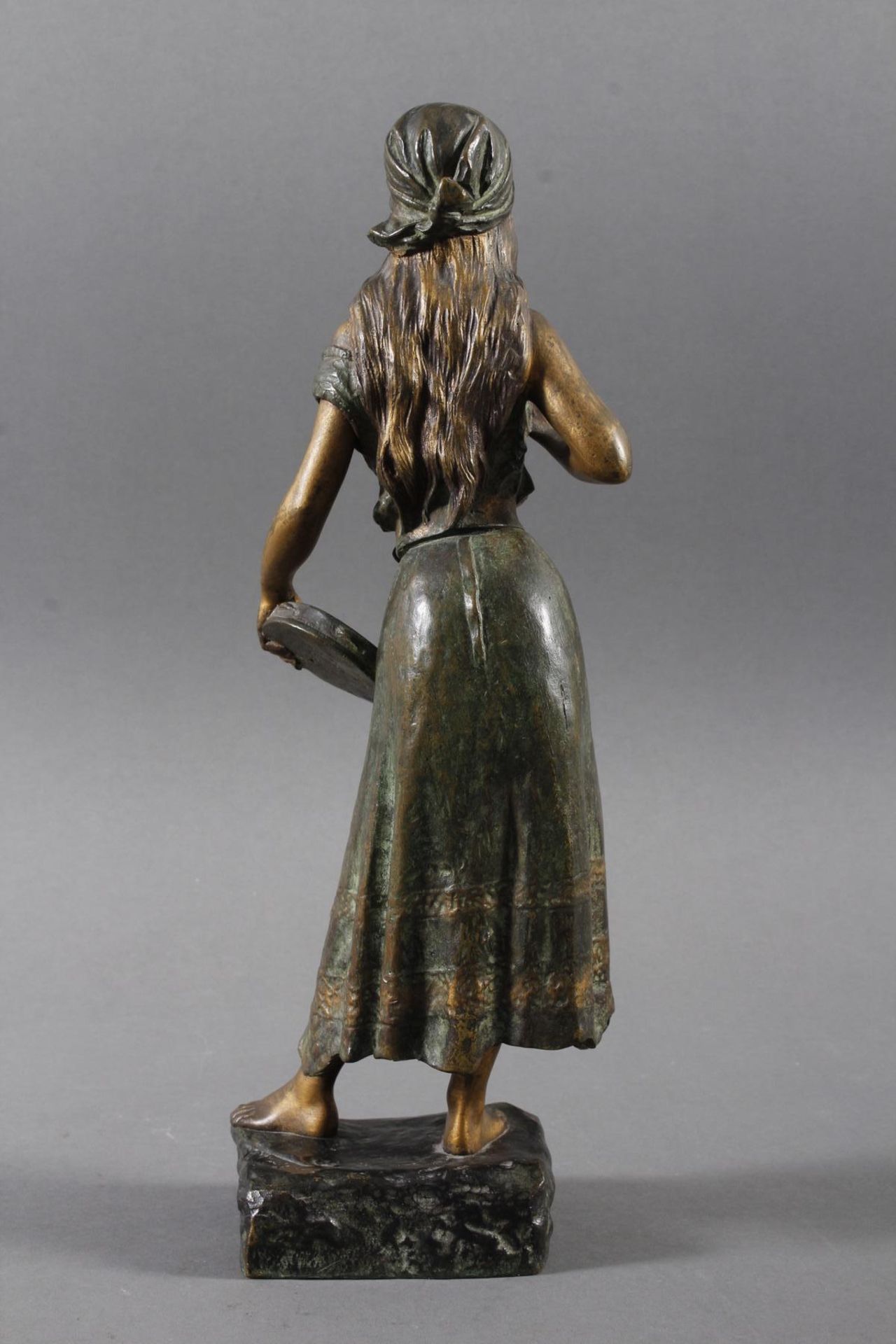 Bronze Frauenskulptur, Esmeralda, Emanuel Villanis (1958-1914) - Image 6 of 11