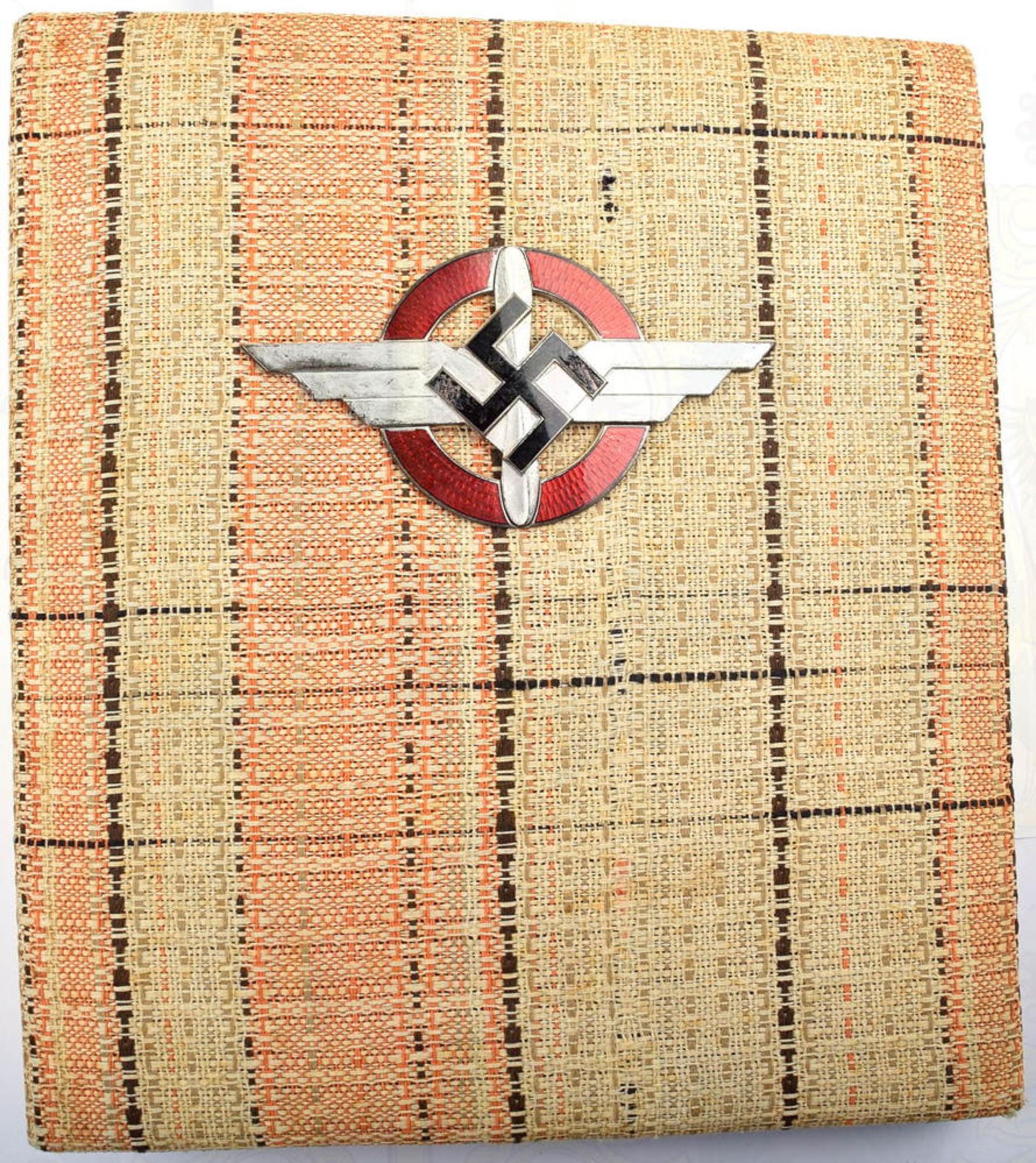 FOTOALBUM MIT GROSSEM DLV-EMBLEM