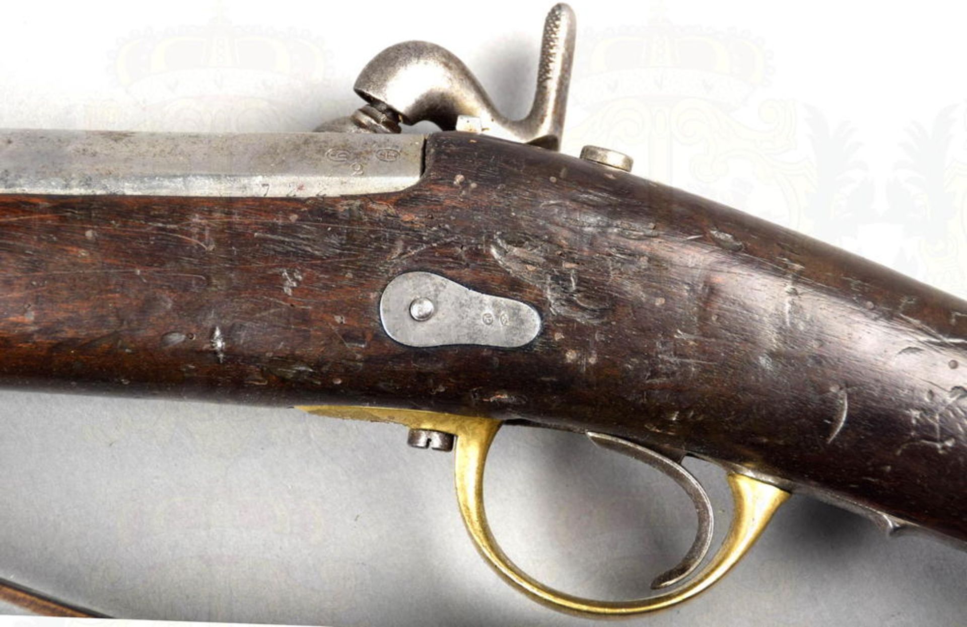 GENDARMERIE-MUSKETON M 1854 MIT BAJONETT, glatter Rundlauf, ca. Kal. 17,5mm, Messingkorn, eiserne - Image 7 of 10