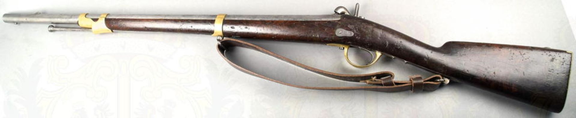 GENDARMERIE-MUSKETON M 1854 MIT BAJONETT, glatter Rundlauf, ca. Kal. 17,5mm, Messingkorn, eiserne - Image 6 of 10