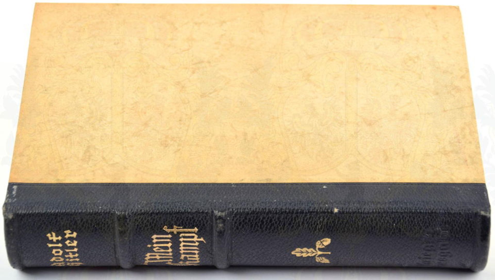 MEIN KAMPF, A. Hitler, Hochzeitsausgabe, Eher-V. 1941, 1 Portr., 781 S., Halbleder m. Rückenvergoldu