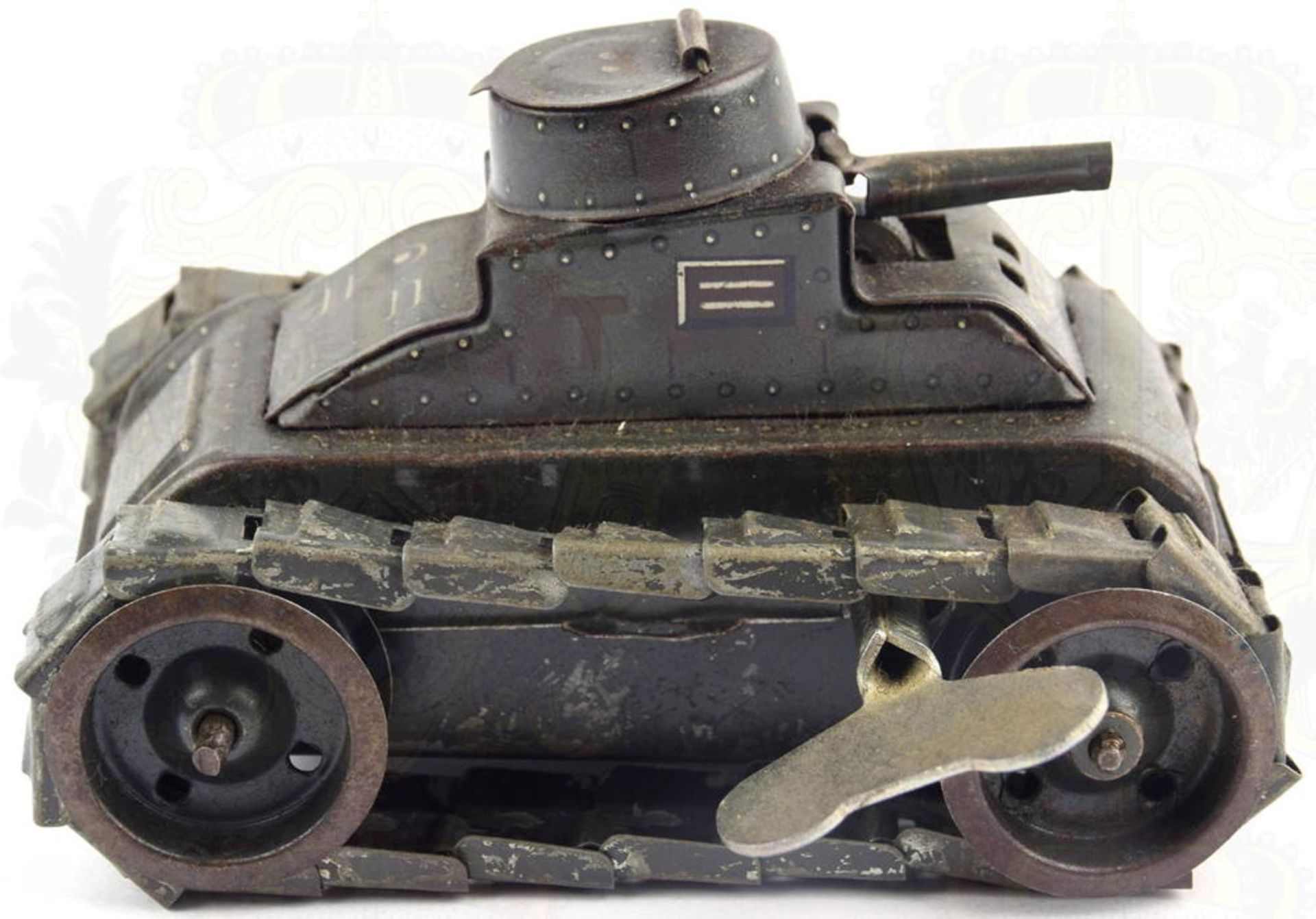 GAMA-TANK, Stahlblech, dunkelolivgrüne Lackierung, 2 Achsen, Blechketten, Mechanik - Image 3 of 4