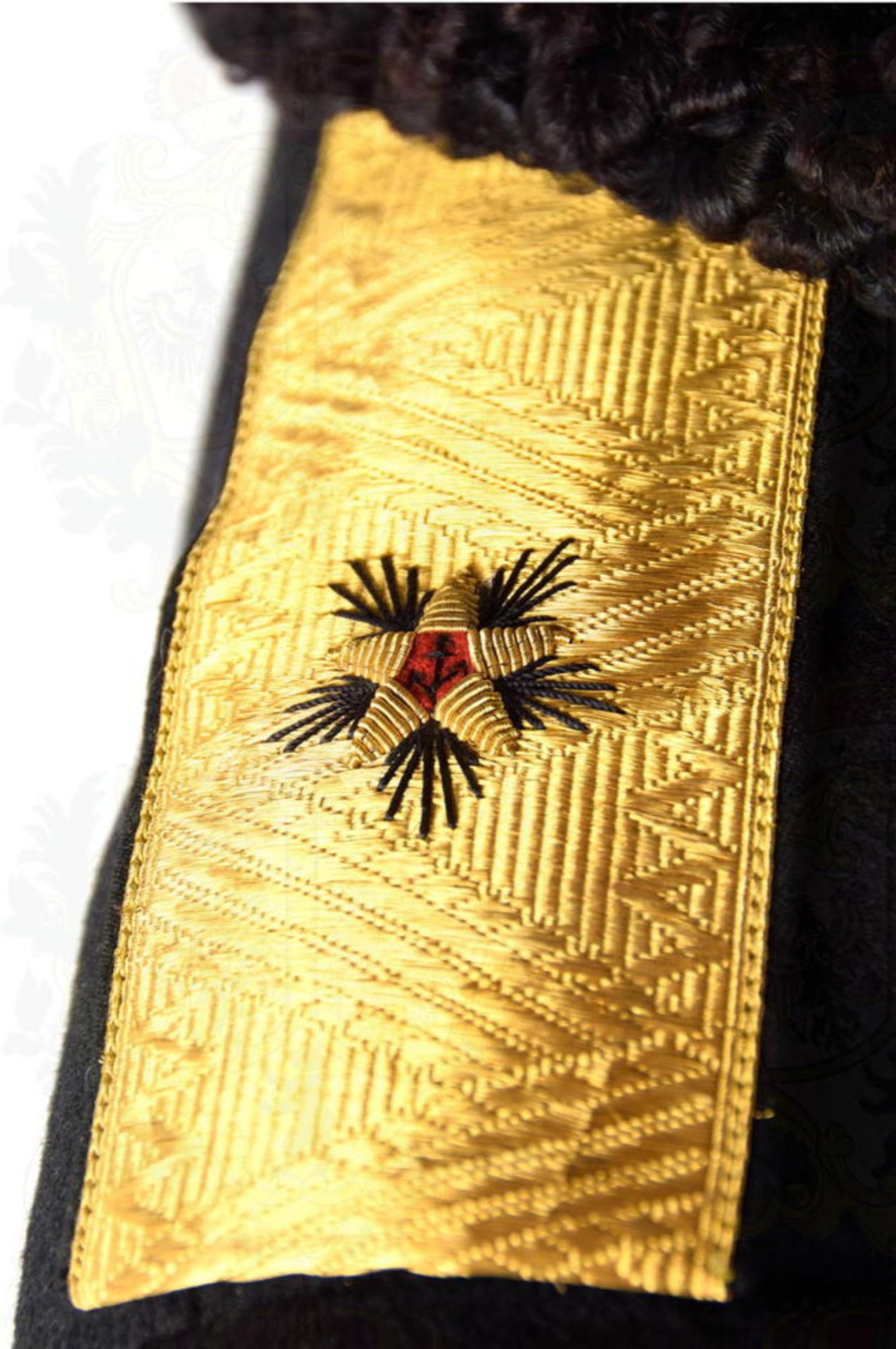 UNIFORMMANTEL KONTERADMIRAL, schweres dunkelblaues Tuch, vernähte Schulterstücke, goldfarbene Knöpfe - Bild 4 aus 7