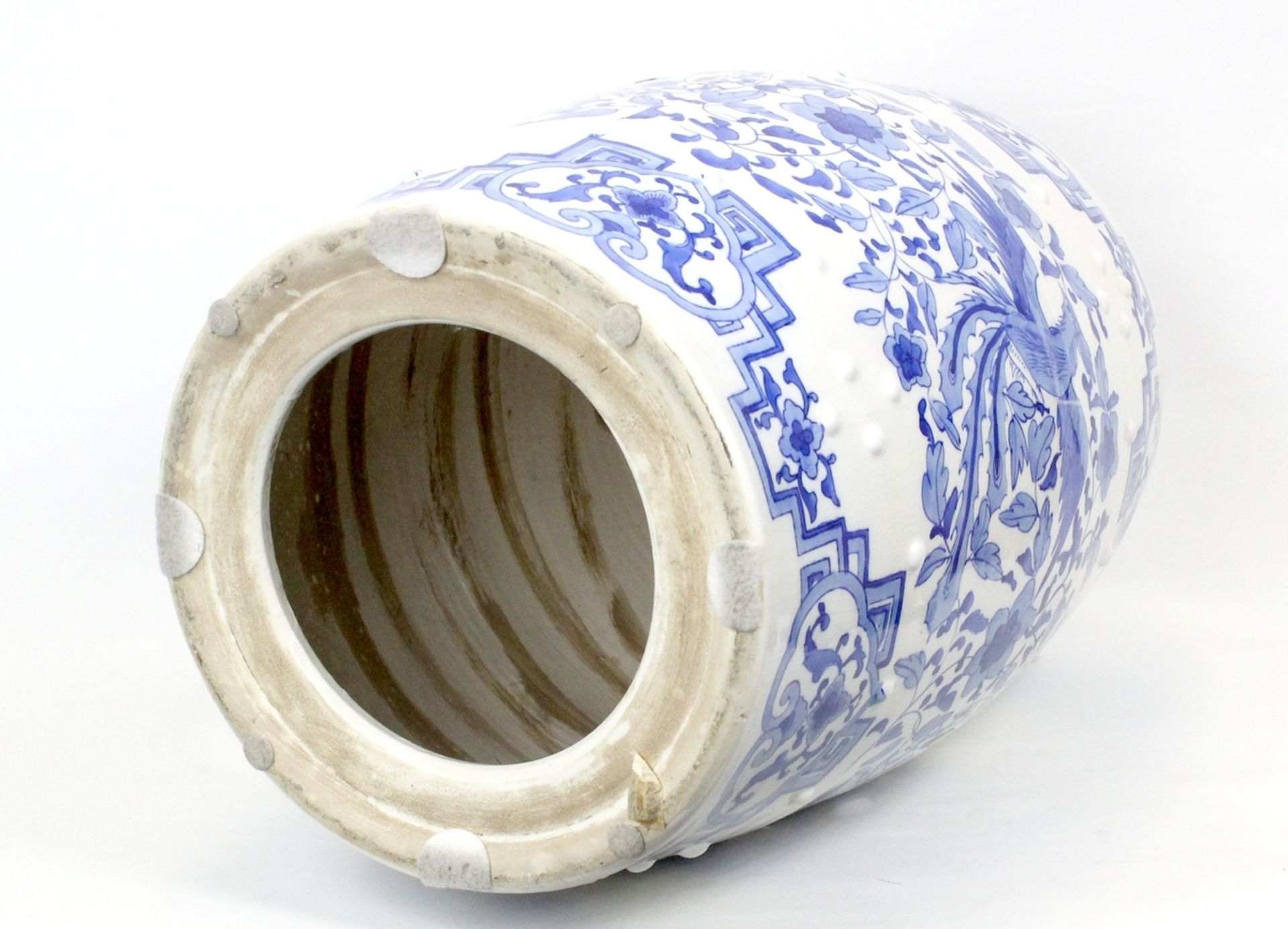 China Blau-weißer Porzellan-Hocker um 1900 - Image 5 of 5