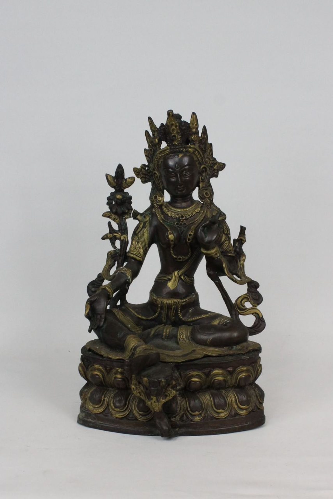 Tibet teilvergoldete Bronzefigur Tara