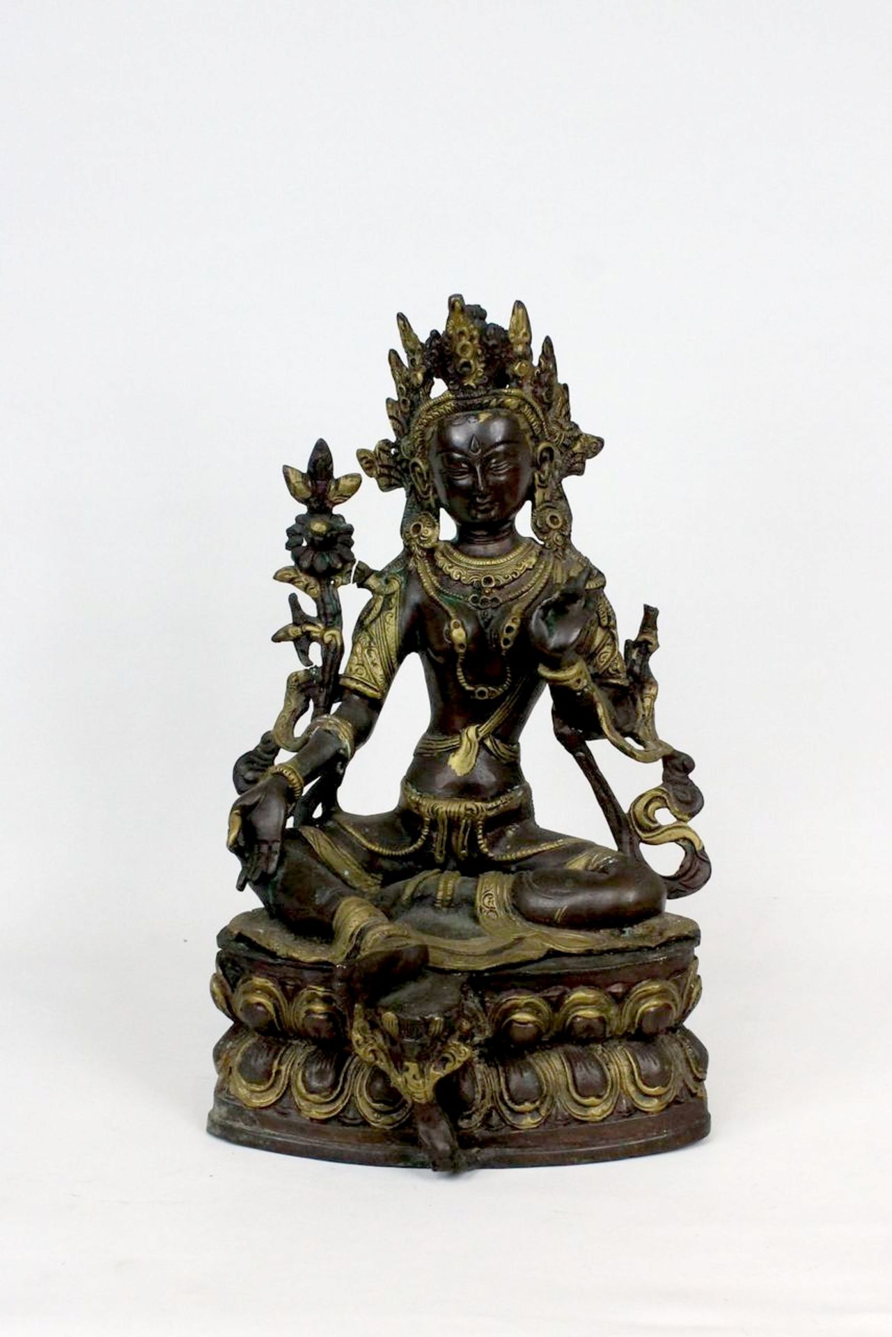 Tibet teilvergoldete Bronzefigur Tara - Image 6 of 12