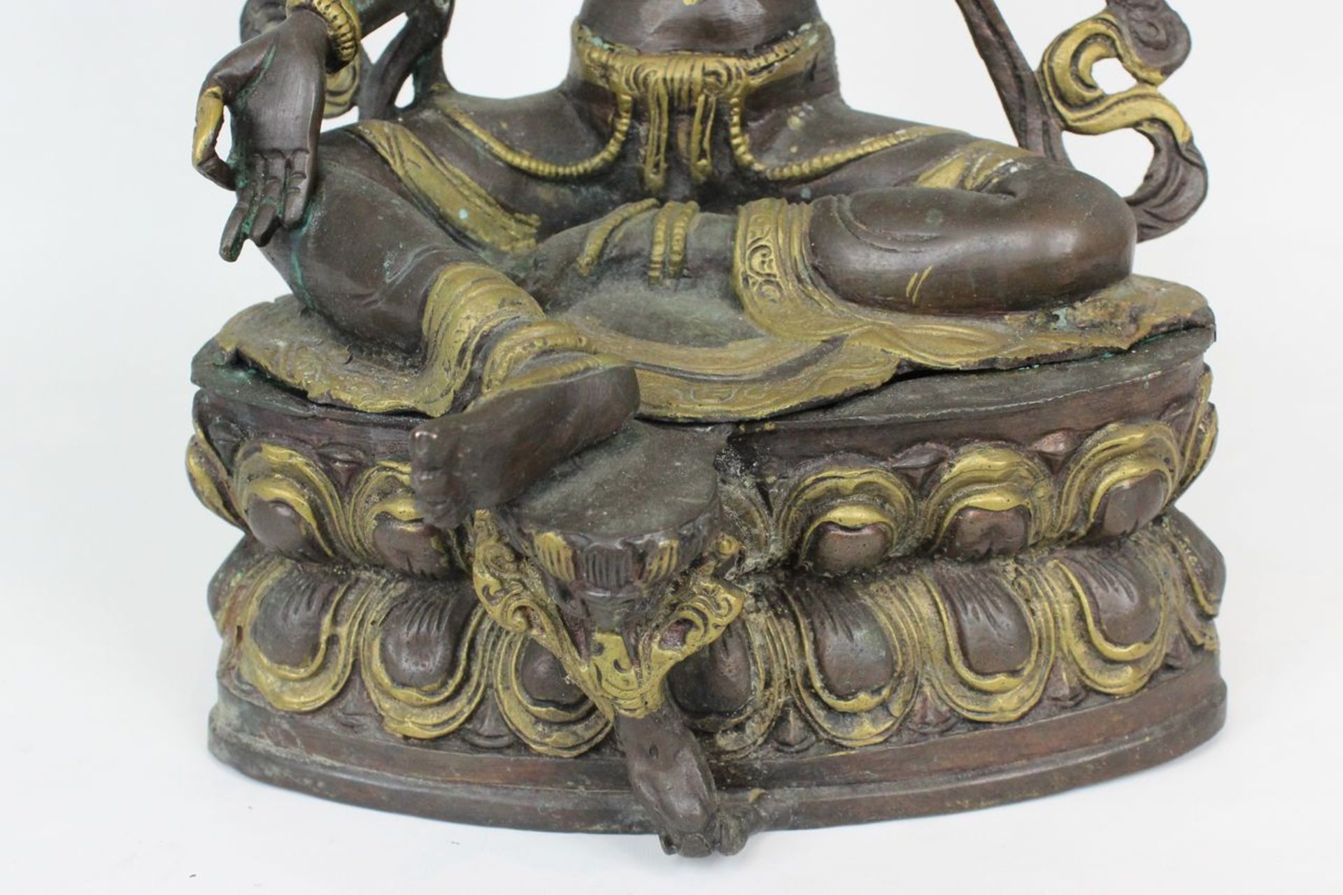 Tibet teilvergoldete Bronzefigur Tara - Bild 7 aus 12