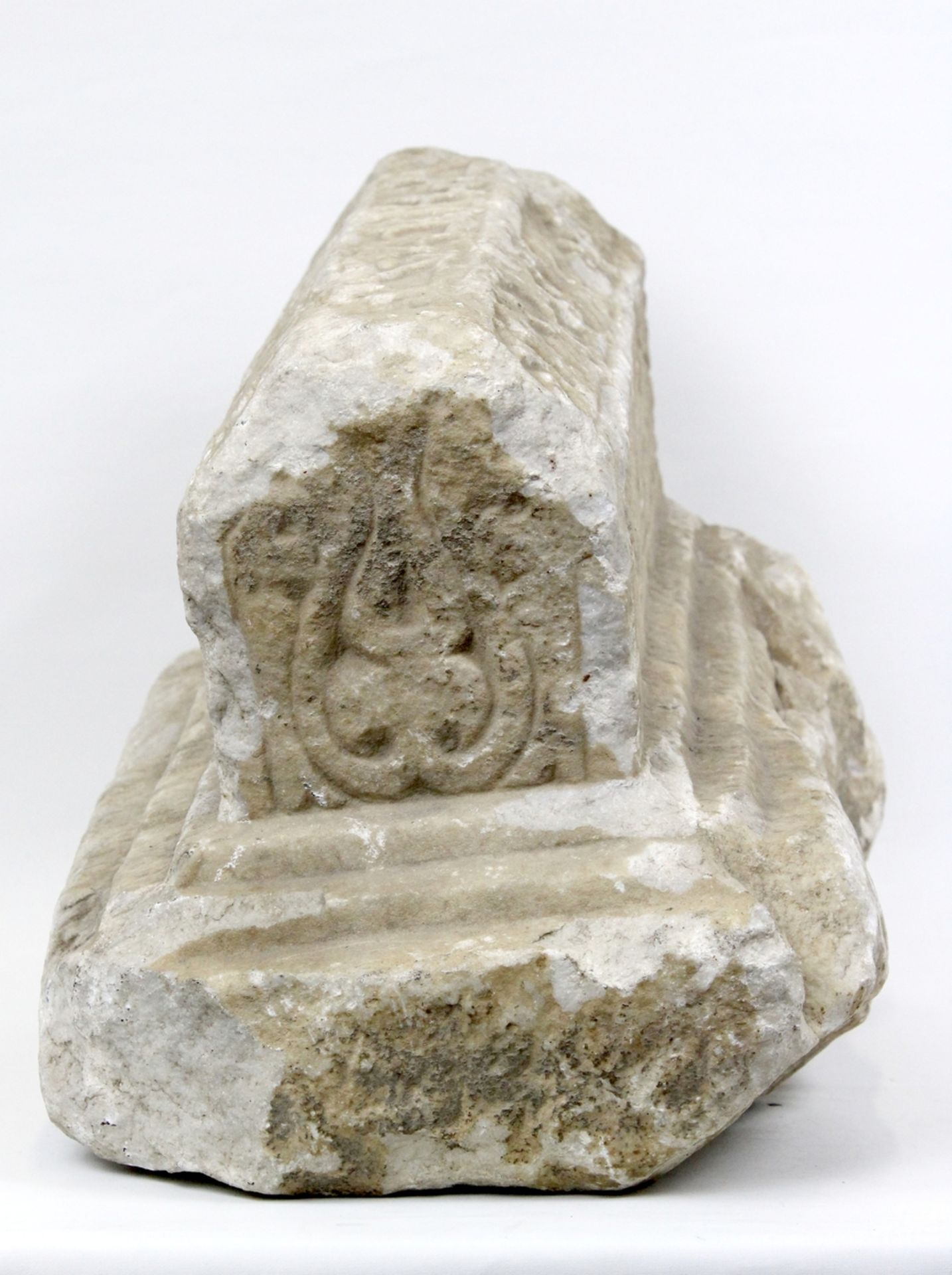 Fatimidischer geschnitzter Marmorgrabstein - Bild 5 aus 5